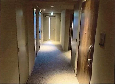 プレミアムな内廊下タイプ。雨の日も安心！