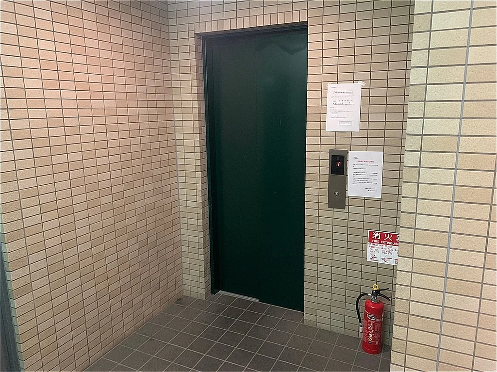 エレベーター