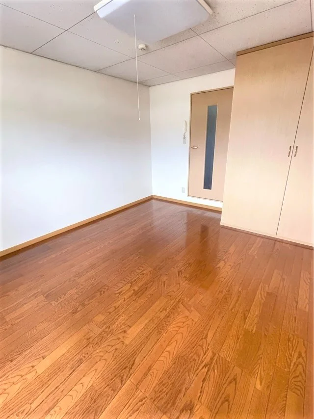 設備・仕様は号室により異なる為、現況を優先いたします。