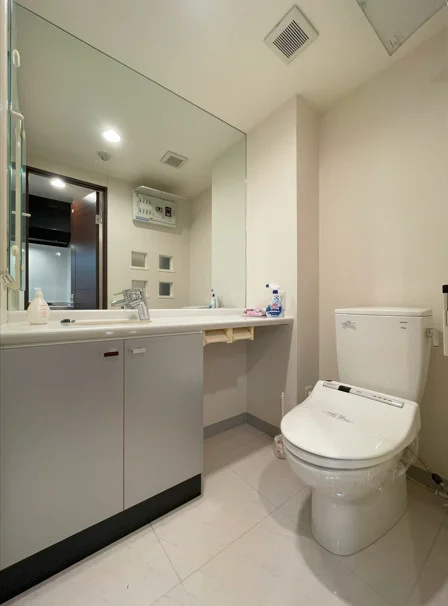 独立洗面台　トイレ