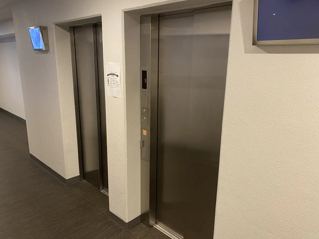 エレベーター
