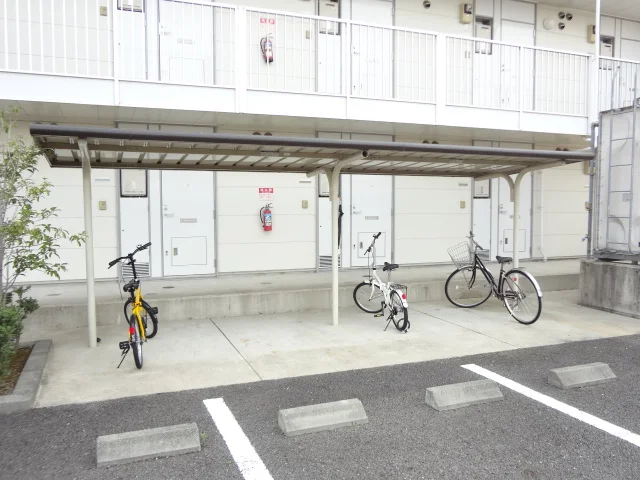 屋根付き駐輪場