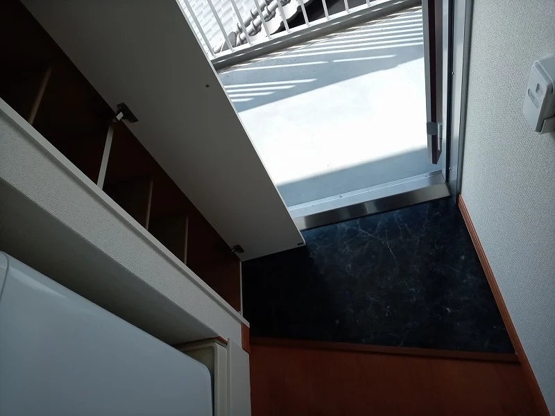 シューズボックス付き