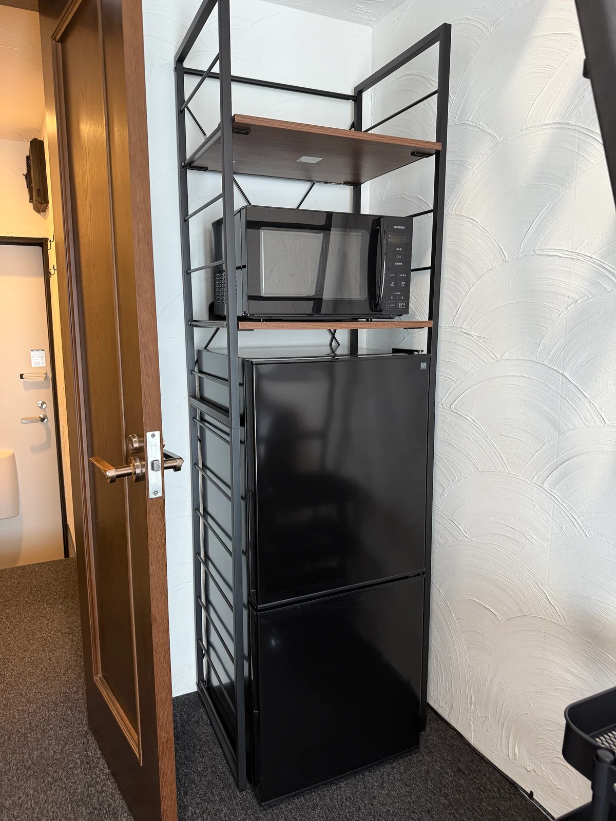 冷蔵庫、電子レンジ