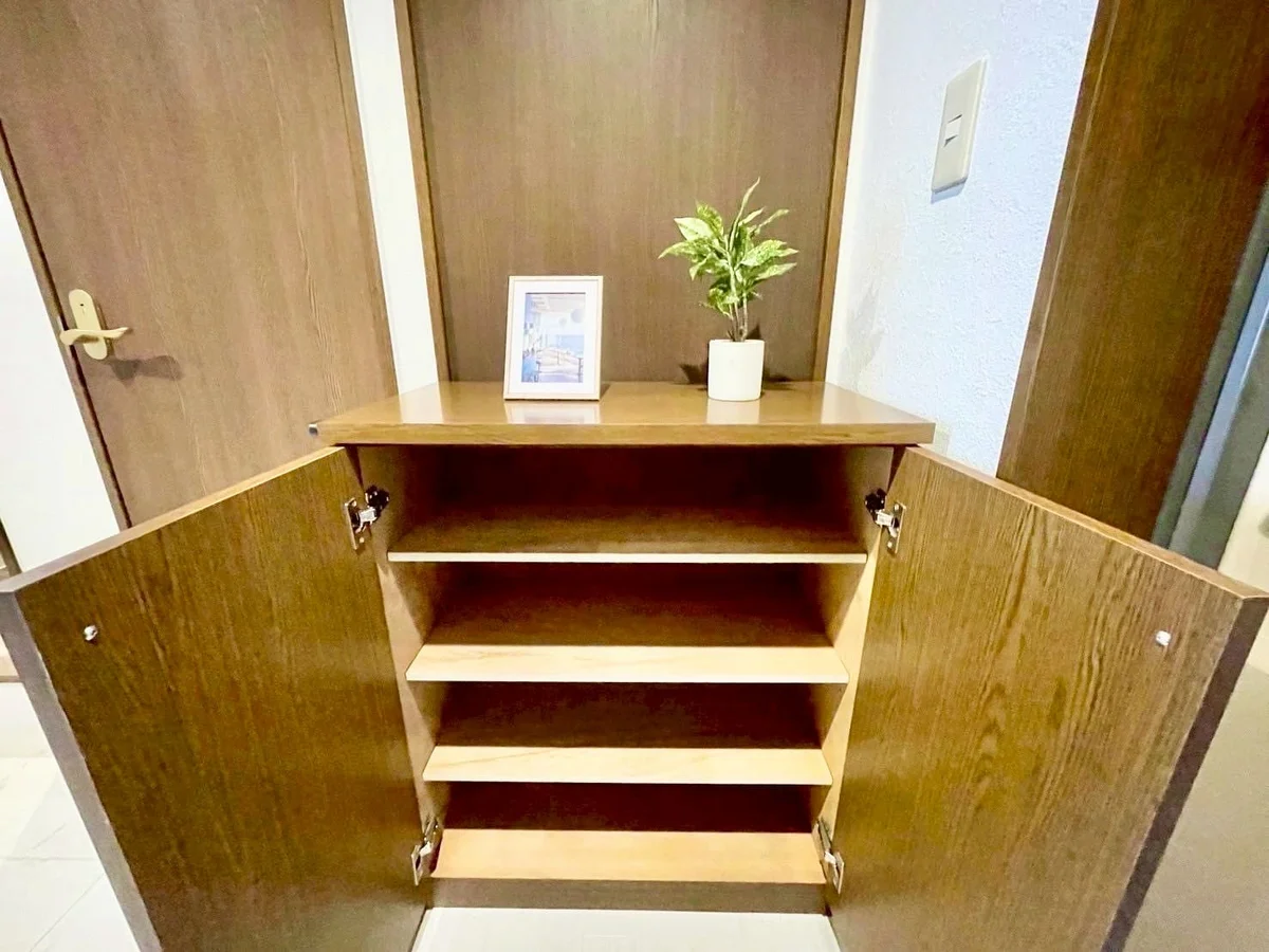 ※撮影用の観察植物・食器調理器具・雑貨類等はございません。※写真は現況優先