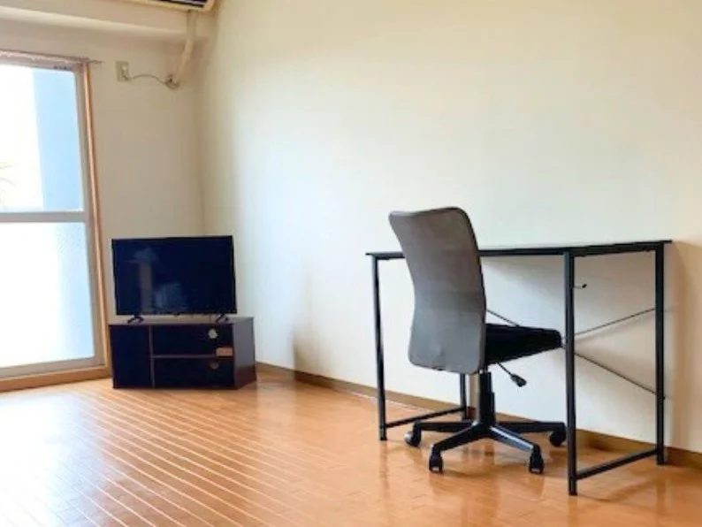 ※撮影用の観葉植物・雑貨類等はございません。