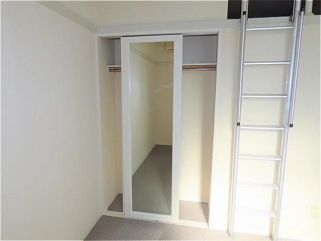 クローゼットあり