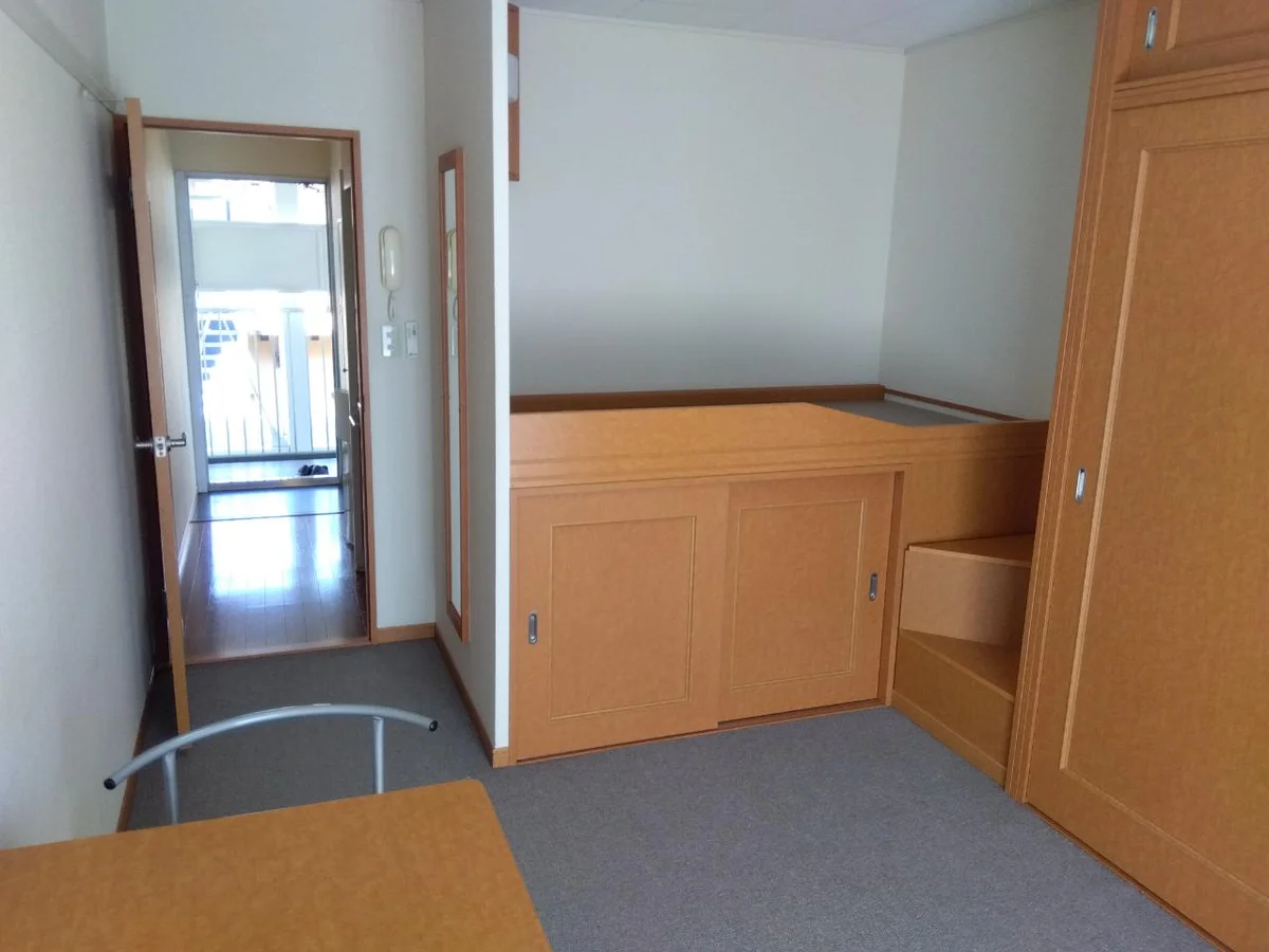 ２Ｆ居室（床絨毯）