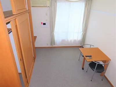 ベッド上からのアングルです