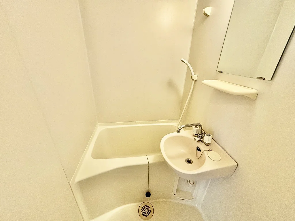 設備・仕様は号室により異なる為、現況を優先いたします。