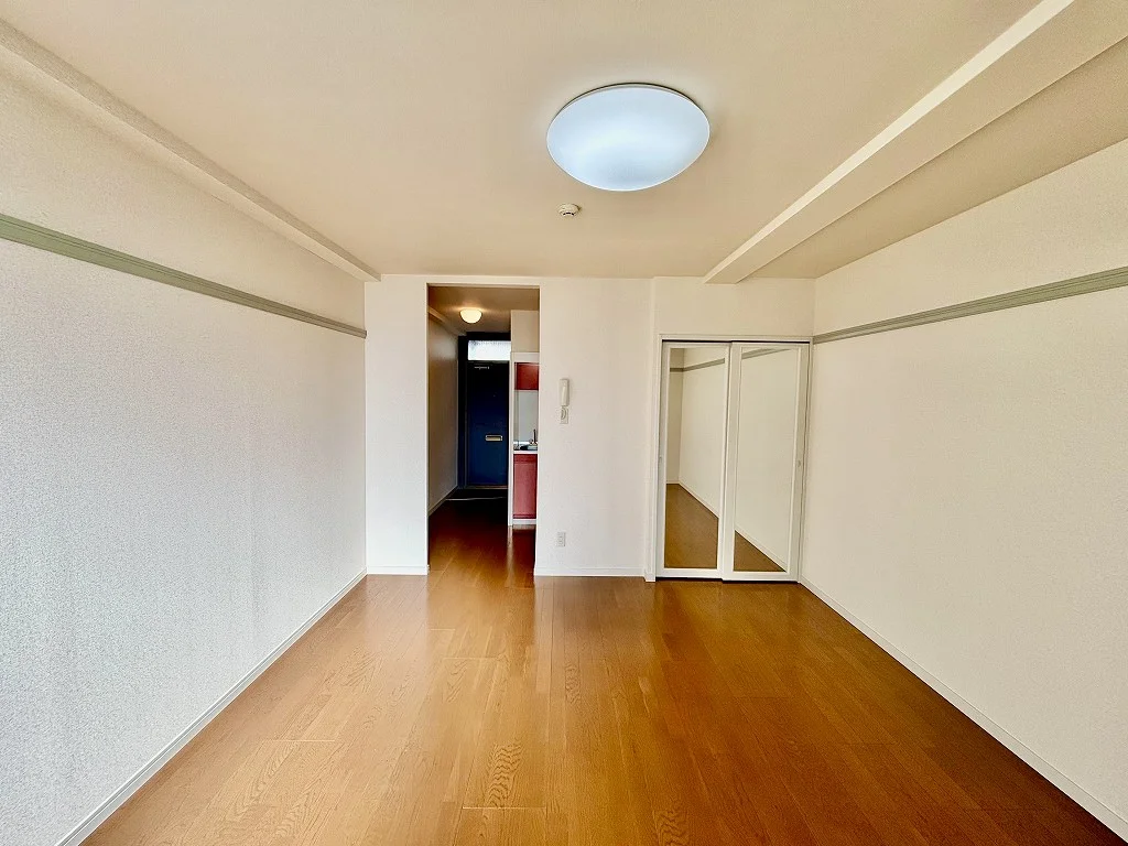 １階　部屋（家具家電無）