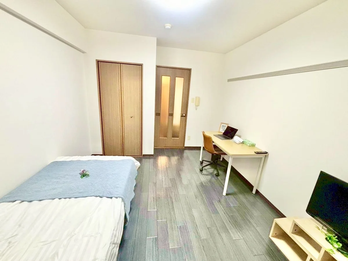 ※撮影用の観察植物・食器調理器具・雑貨類等はございません。※写真は現況優先