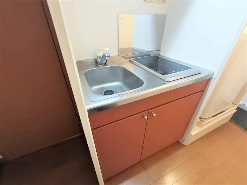 コンロは２口コンロです。