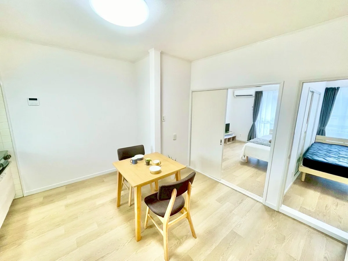 ※撮影用の観察植物・食器調理器具・雑貨類等はございません。※写真は現況優先