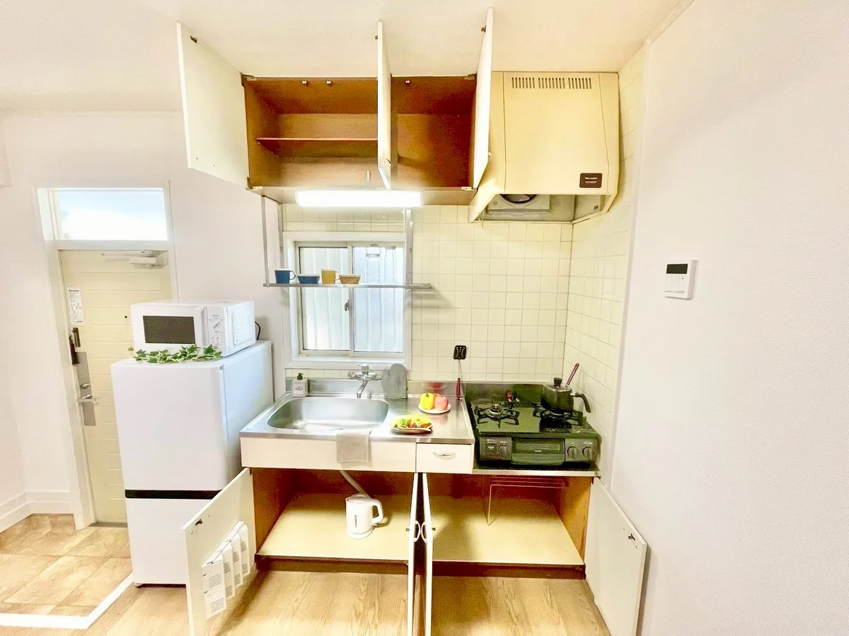 ※撮影用の観察植物・食器調理器具・雑貨類等はございません。※写真は現況優先