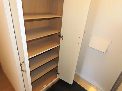 シューズボックスあり