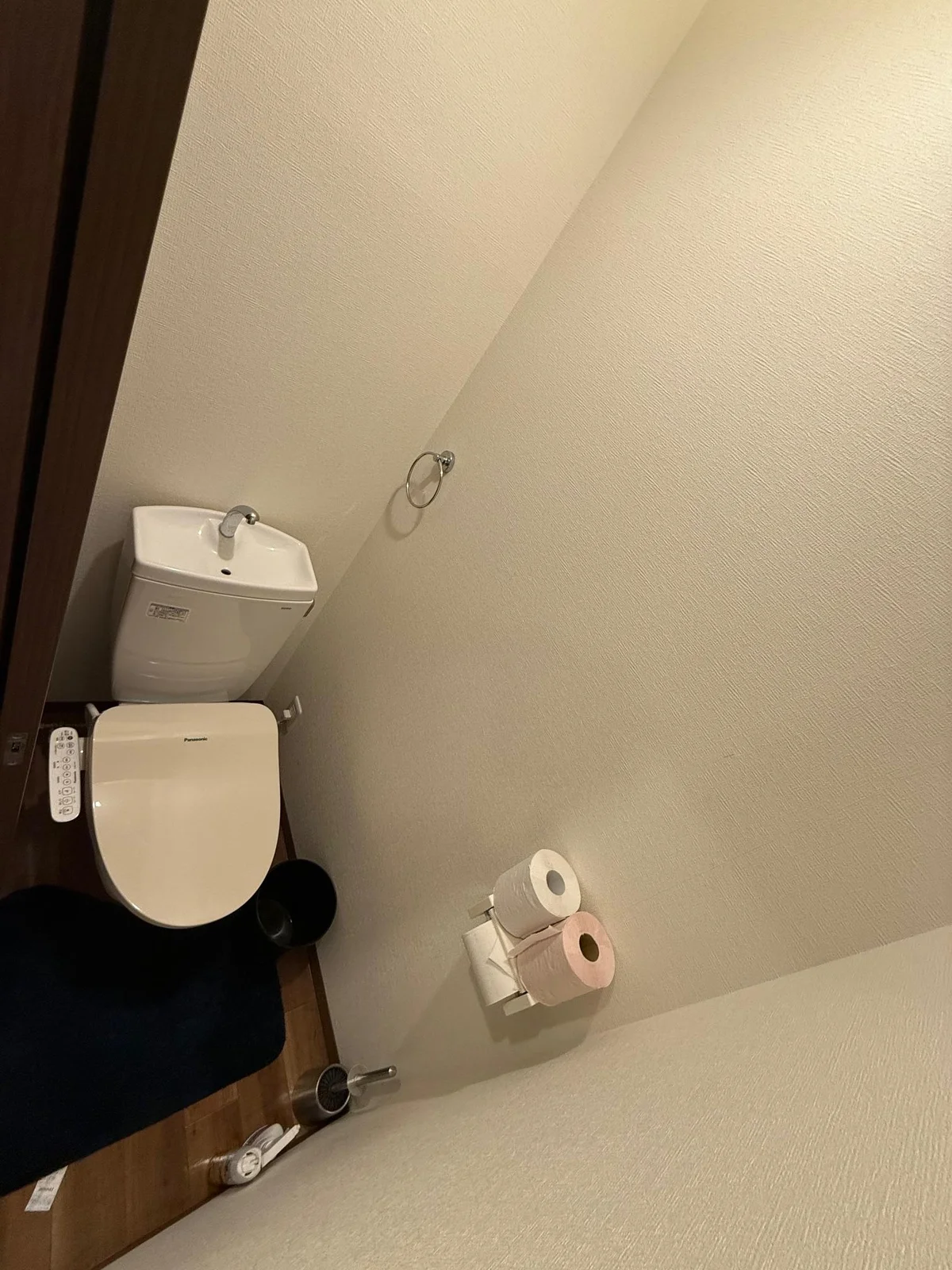 別号室の室内写真となります。