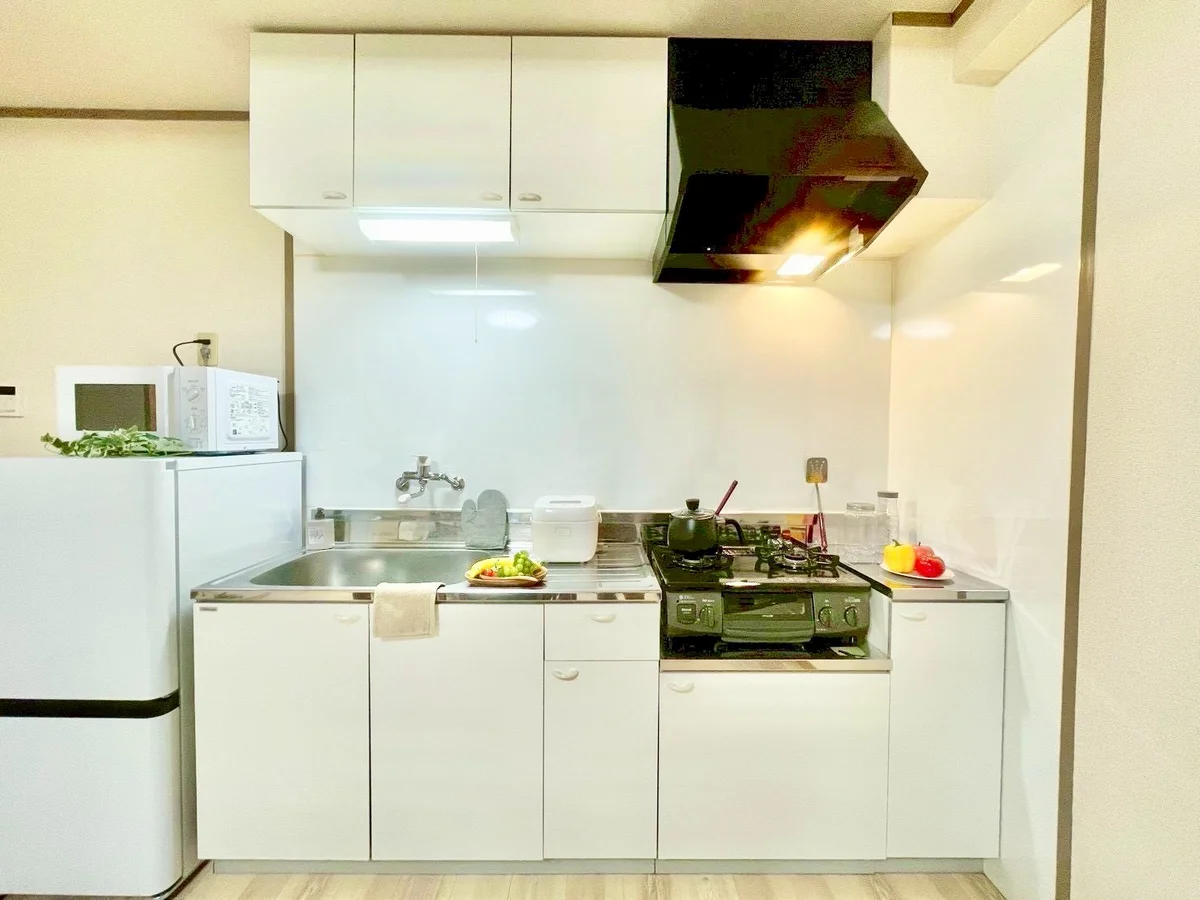 ※撮影用の観察植物・食器調理器具・雑貨類等はございません。※写真は現況優先