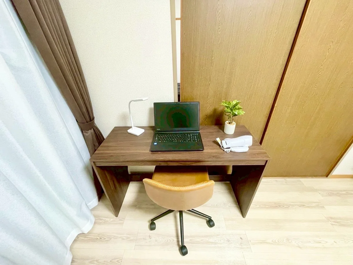 ※撮影用の観察植物・食器調理器具・雑貨類等はございません。※写真は現況優先