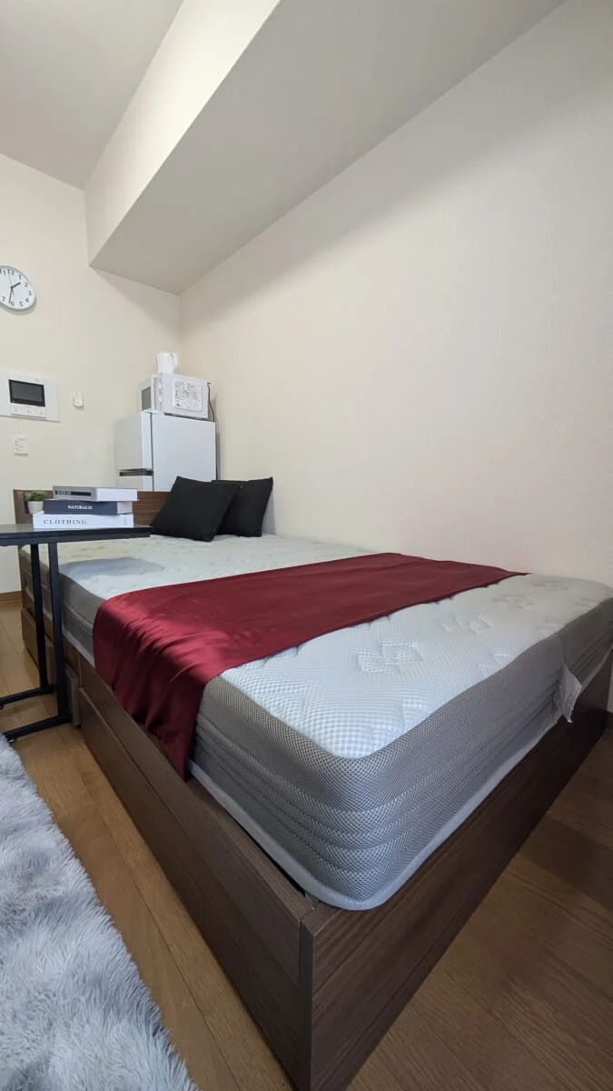 ふかふかなセミダブルベッド♪