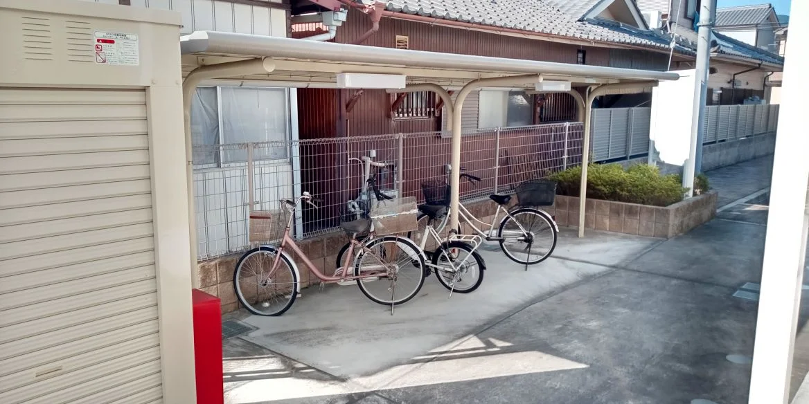 屋根付き駐輪場
