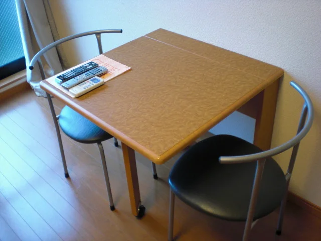 折りたたみテーブル