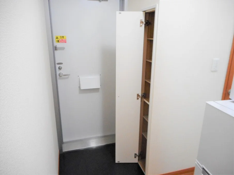 シューズボックスあり