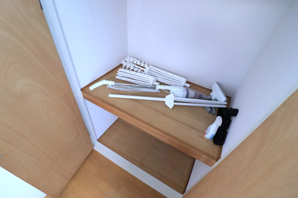 収納スペースに備品豊富で標準品多数あり！