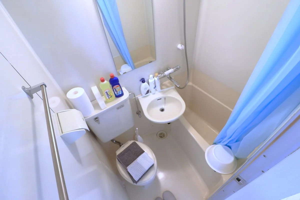 シャンプーやコンディショナーボディーソープの備品や清掃洗剤などもあり！