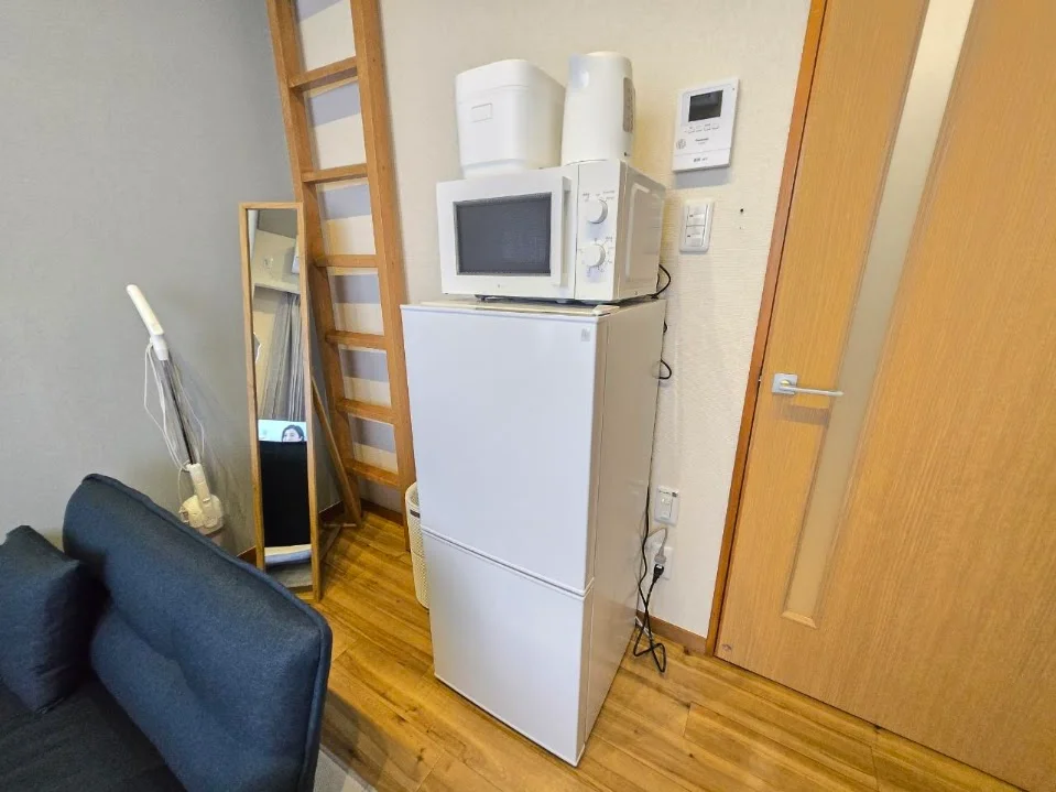 冷蔵庫・電子レンジ・炊飯器・電気ケトル
