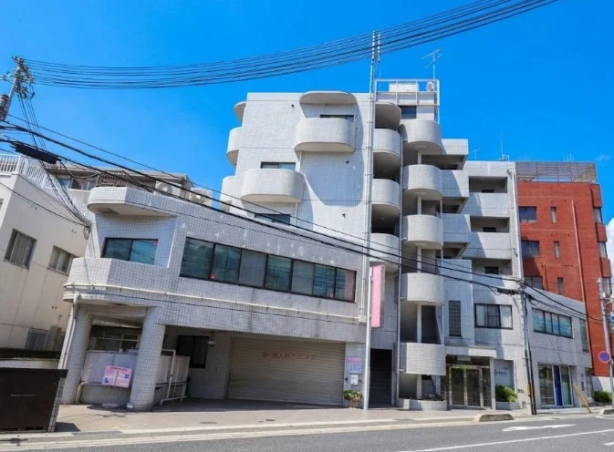 生駒駅から徒歩6分にある物件！　生駒市役所やベルテラスいこま・商店街近く