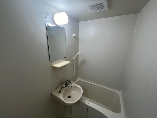 設備・仕様は号室により異なる為、現況を優先いたします。