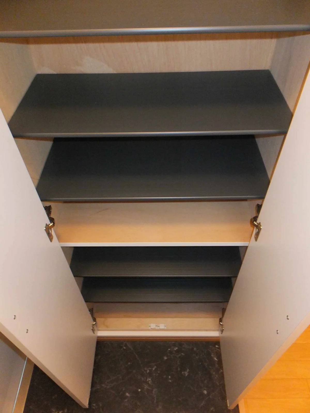 たくさん入る広々シューズボックス