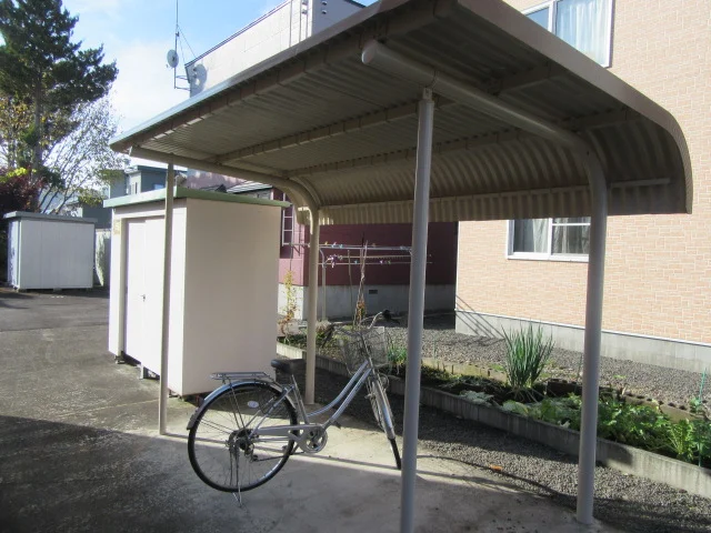 屋根付き駐輪場