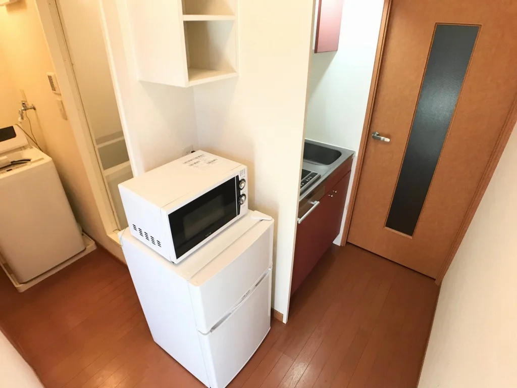 冷蔵庫・電子レンジ(部屋毎にメーカー・サイズが異なります)