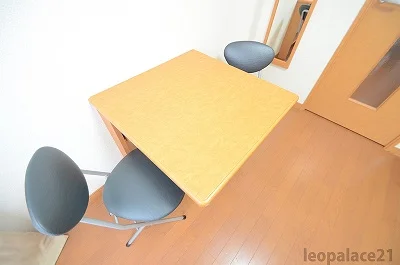 備品や設備仕様は号室により異なります。現地をご確認ください。