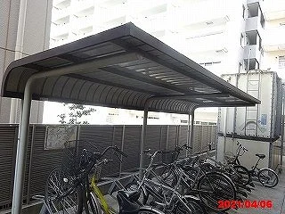 屋根付き駐輪場