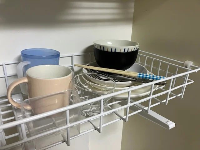 食器関係も大小取り揃えております。