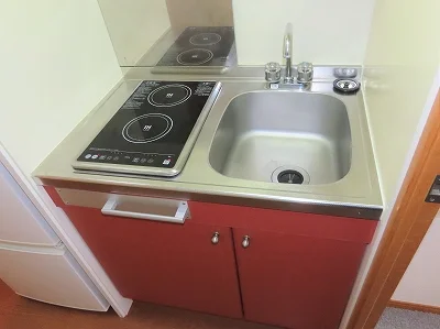 2口の電気コンロまたはIHコンロとなります