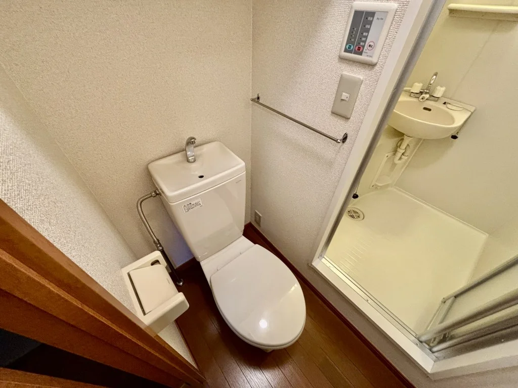 設備・仕様は号室により異なる為、現況を優先いたします。