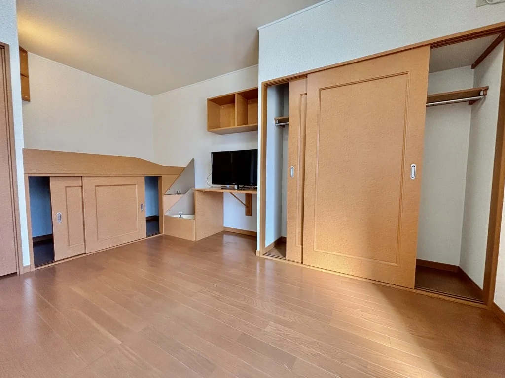 設備・仕様は号室により異なる為、現況を優先いたします。