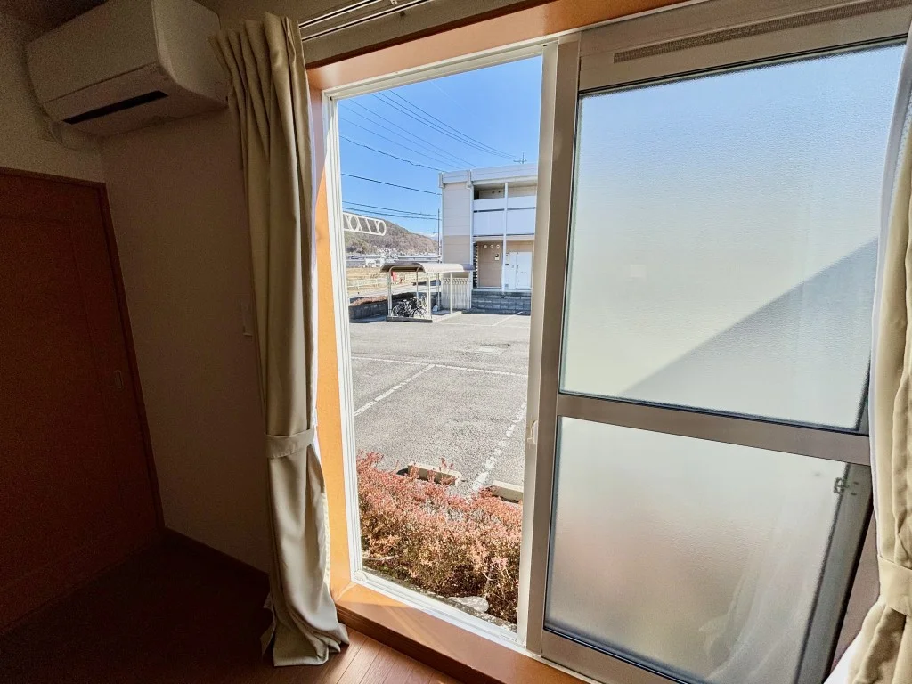 設備・仕様は号室により異なる為、現況を優先いたします。