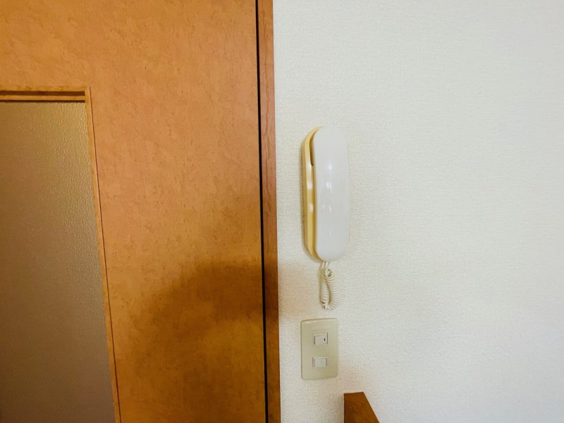 インターフォン