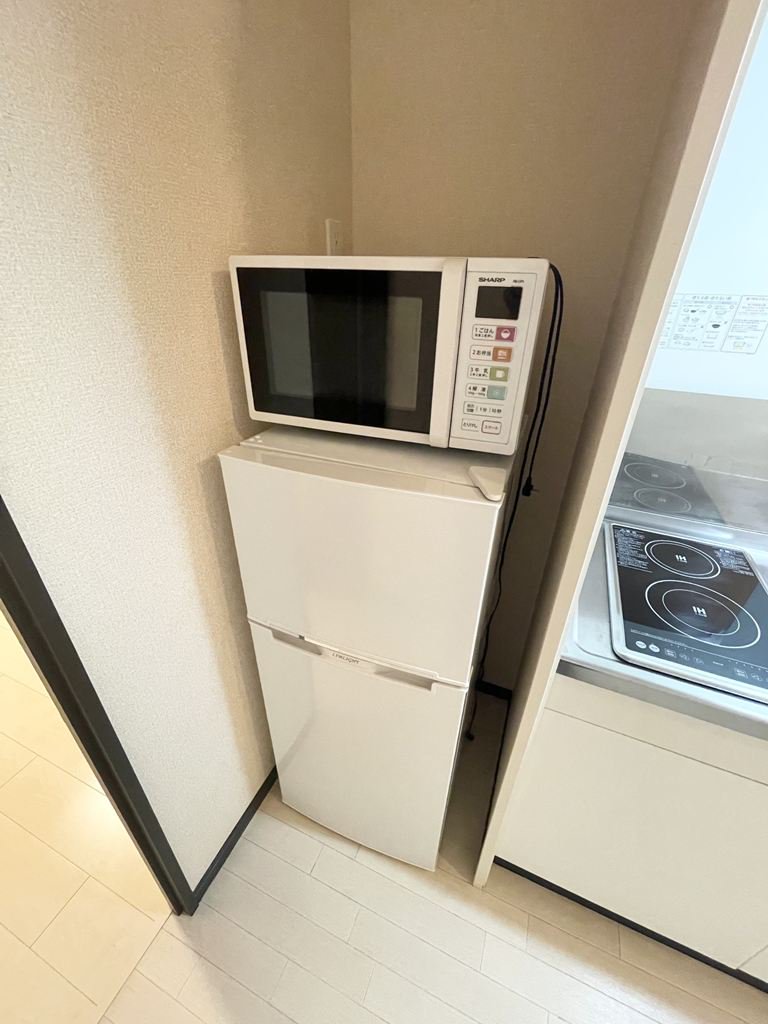 冷蔵庫、電子レンジ
