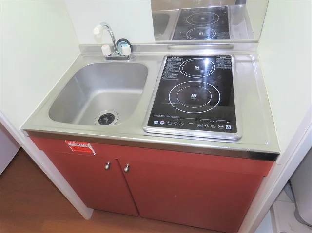 2口の電気コンロまたはIHコンロとなります