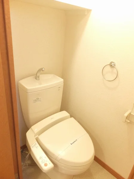 温水洗浄便座設置済み