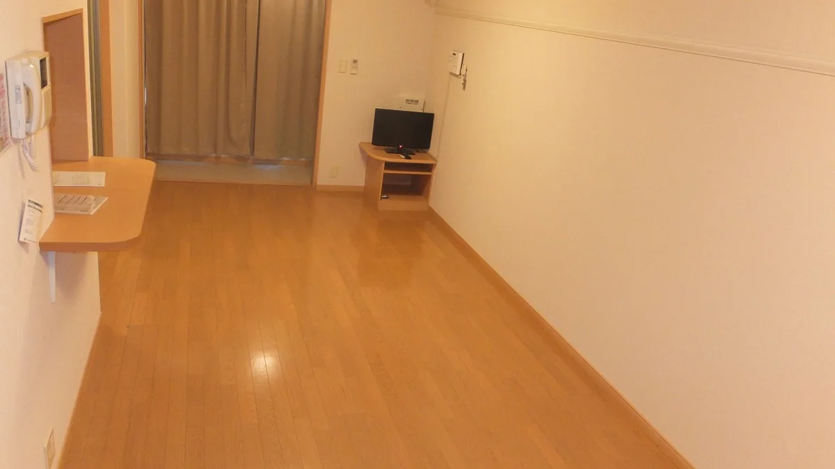 フローリングタイプのお部屋になります。