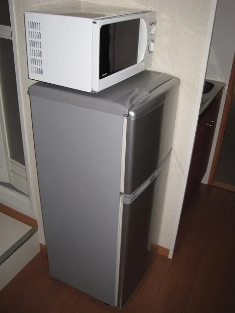 冷蔵庫、電子レンジ