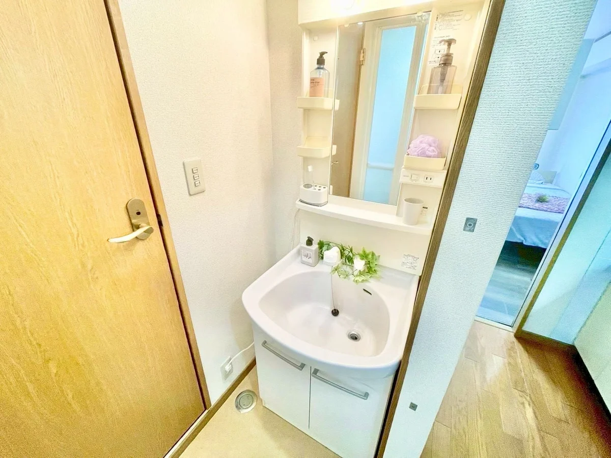 ※撮影用の観察植物・食器調理器具・雑貨類等はございません。※写真は現況優先