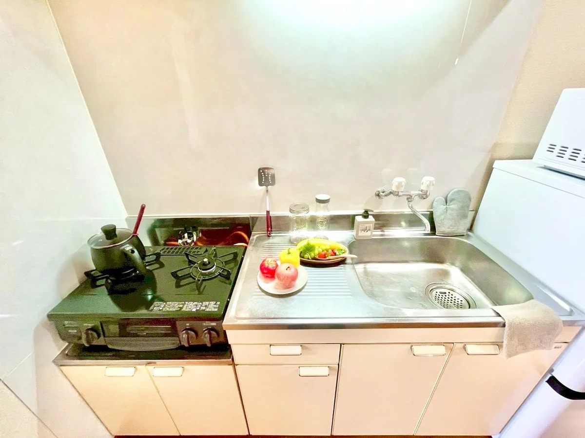 ※撮影用の観察植物・食器調理器具・雑貨類等はございません。※写真は現況優先